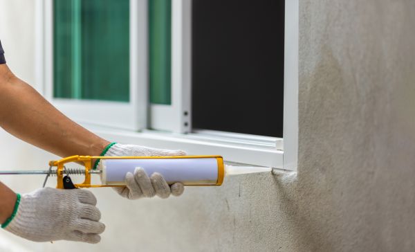 Cost of Caulking Repair in Turlock
